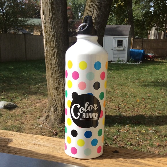 🆕Color Run cold drink canister with hook - Picture 5 of 5
